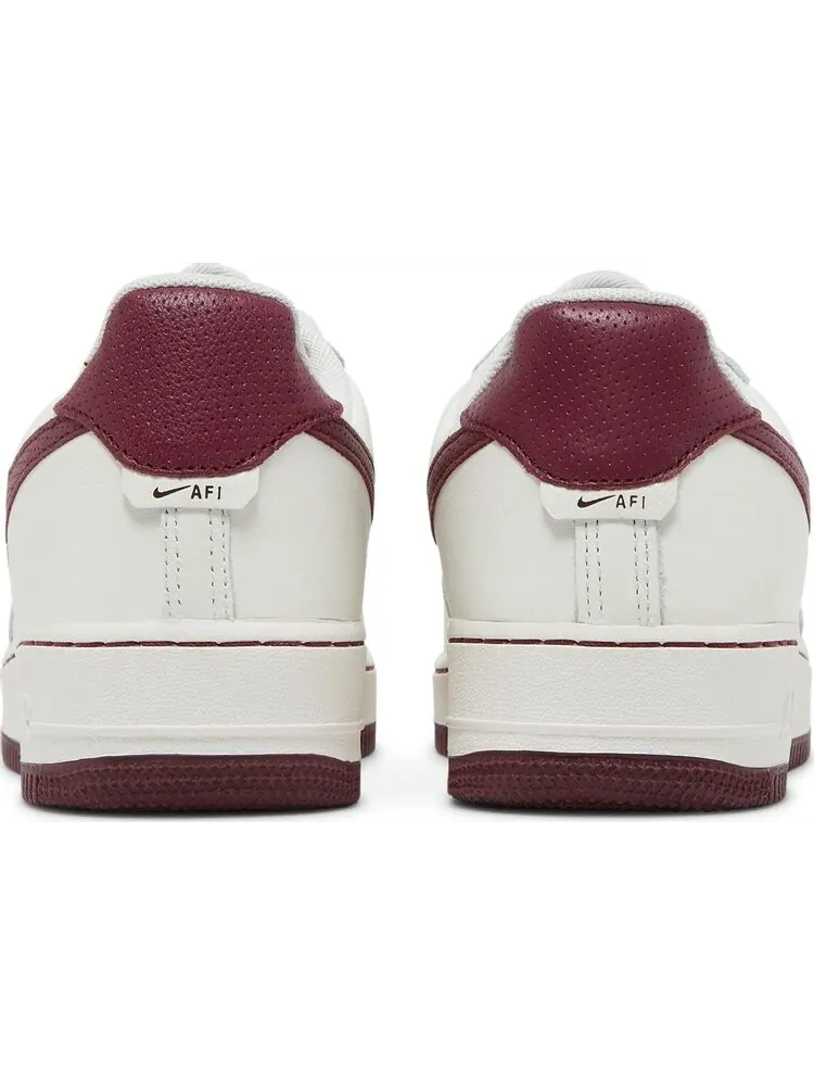 Кроссовки Nike Air Force 1 '07 Craft 'Dark Beetroot' — изображение 6 из 8, белый