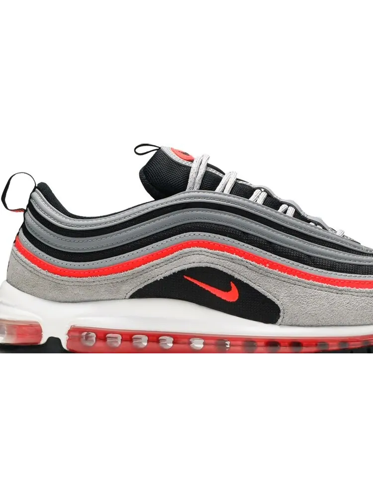 Кроссовки Nike Air Max 97 'Wolf Grey Radiant Red' — изображение 2 из 8, серый
