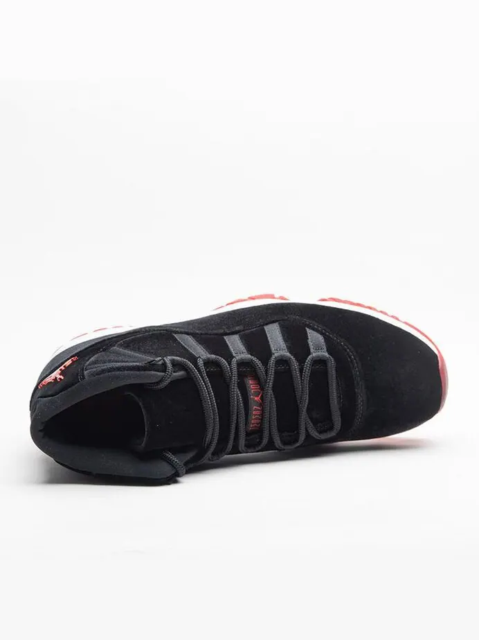 Кроссовки женские Air Jordan 11 Retro 'Bred Velvet' — изображение 4 из 10, черный/красный