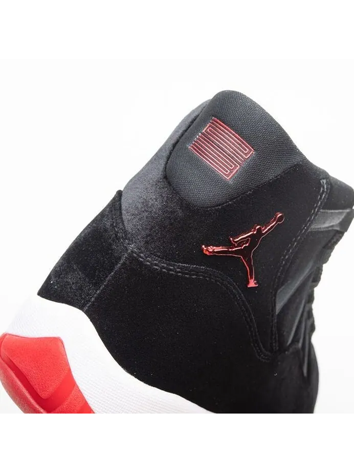 Кроссовки женские Air Jordan 11 Retro 'Bred Velvet' — изображение 7 из 10, черный/красный