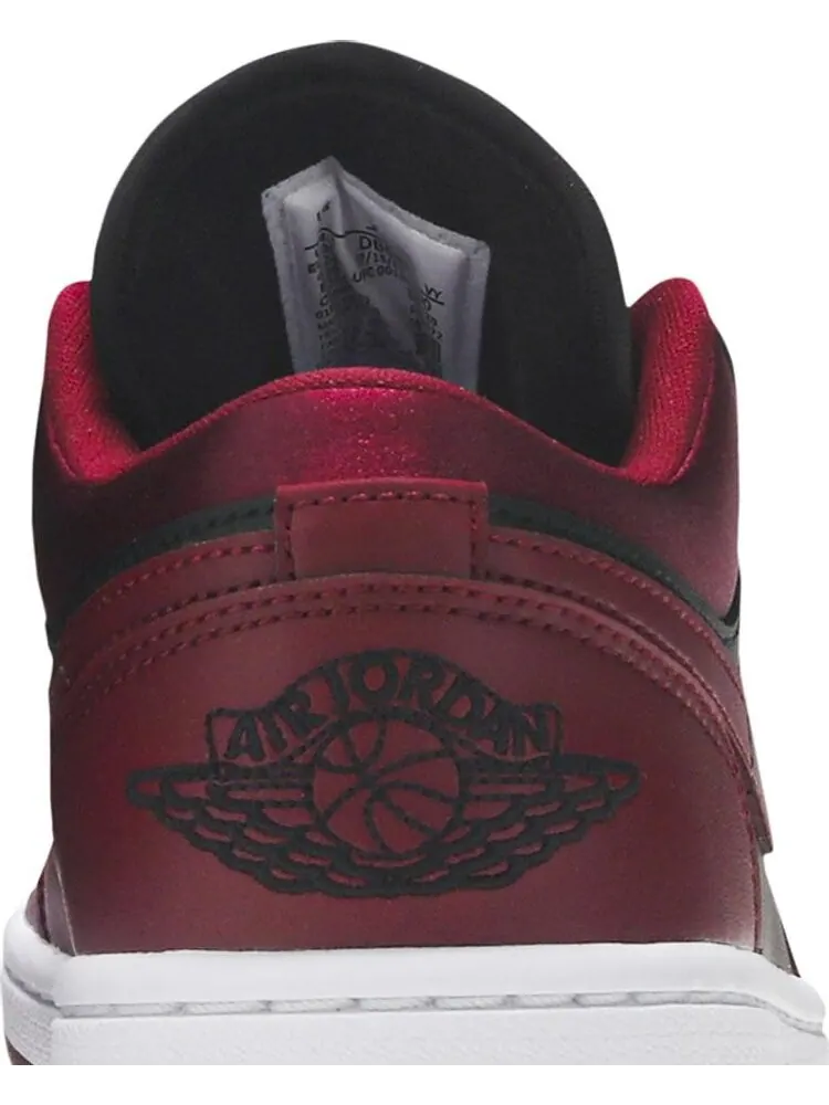 Кроссовки Wmns Air Jordan 1 Low SE Dark Beetroot — изображение 7 из 8, красный