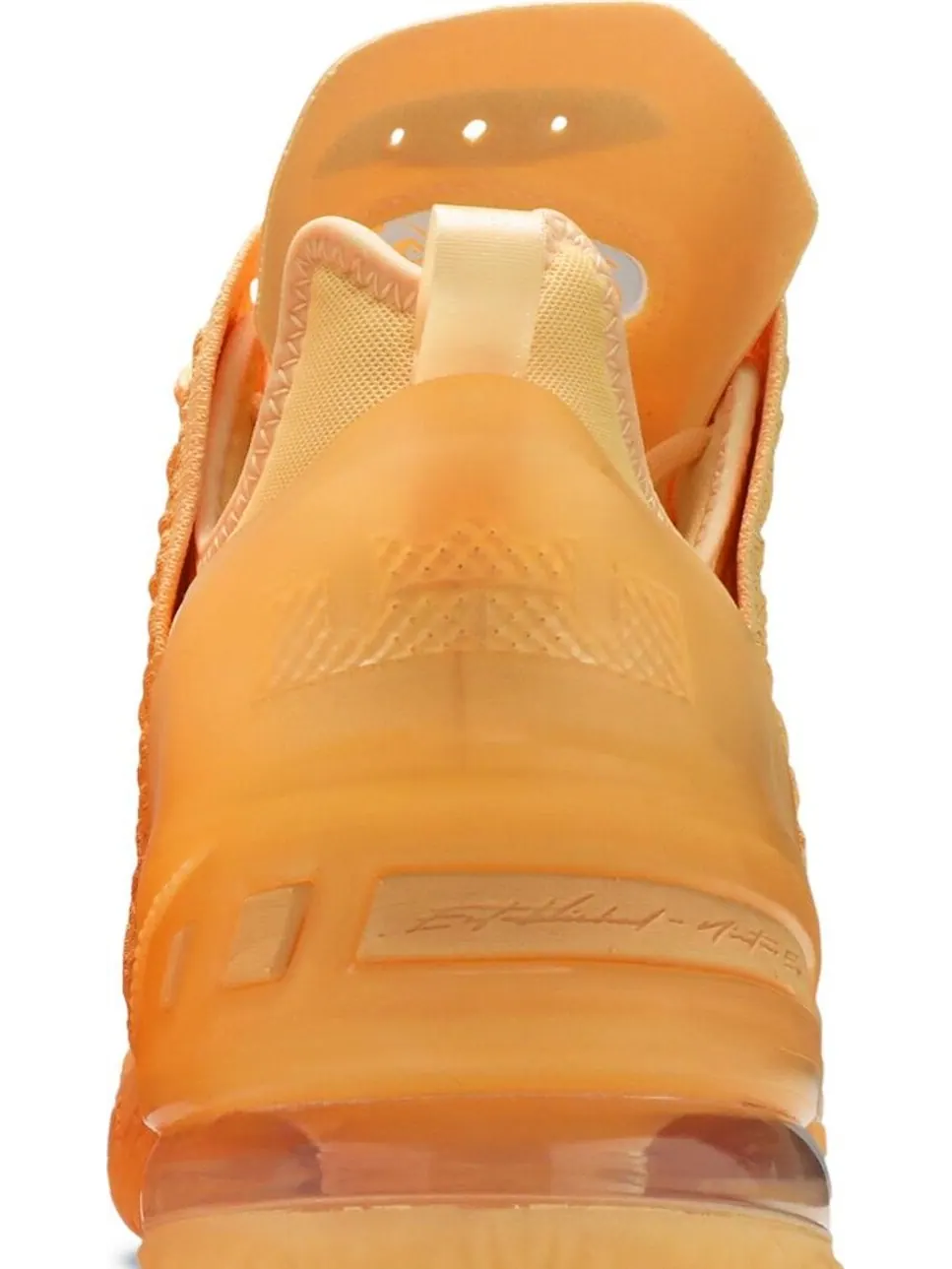 Кроссовки Nike LeBron 18 'Sisterhood' — изображение 7 из 8, оранжевый