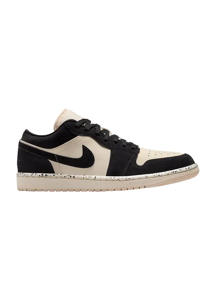 Кроссовки Wmns Air Jordan 1 Low 'Black Guava Ice' 2024 — изображение 1 из 1, черный