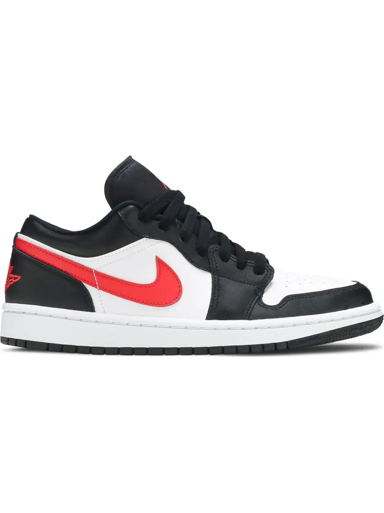 Кроссовки Wmns Air Jordan 1 Low Siren Red — изображение 1 из 8, черный