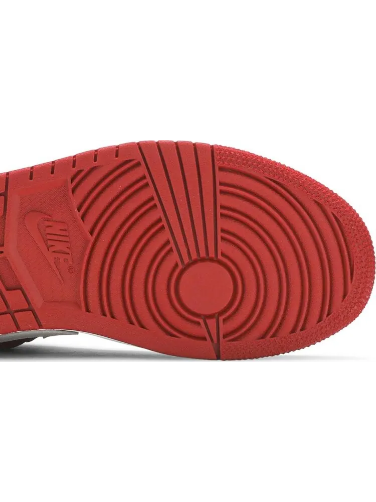 Кроссовки Wmns Air Jordan 1 Low Gym Red Black — изображение 5 из 8, красный