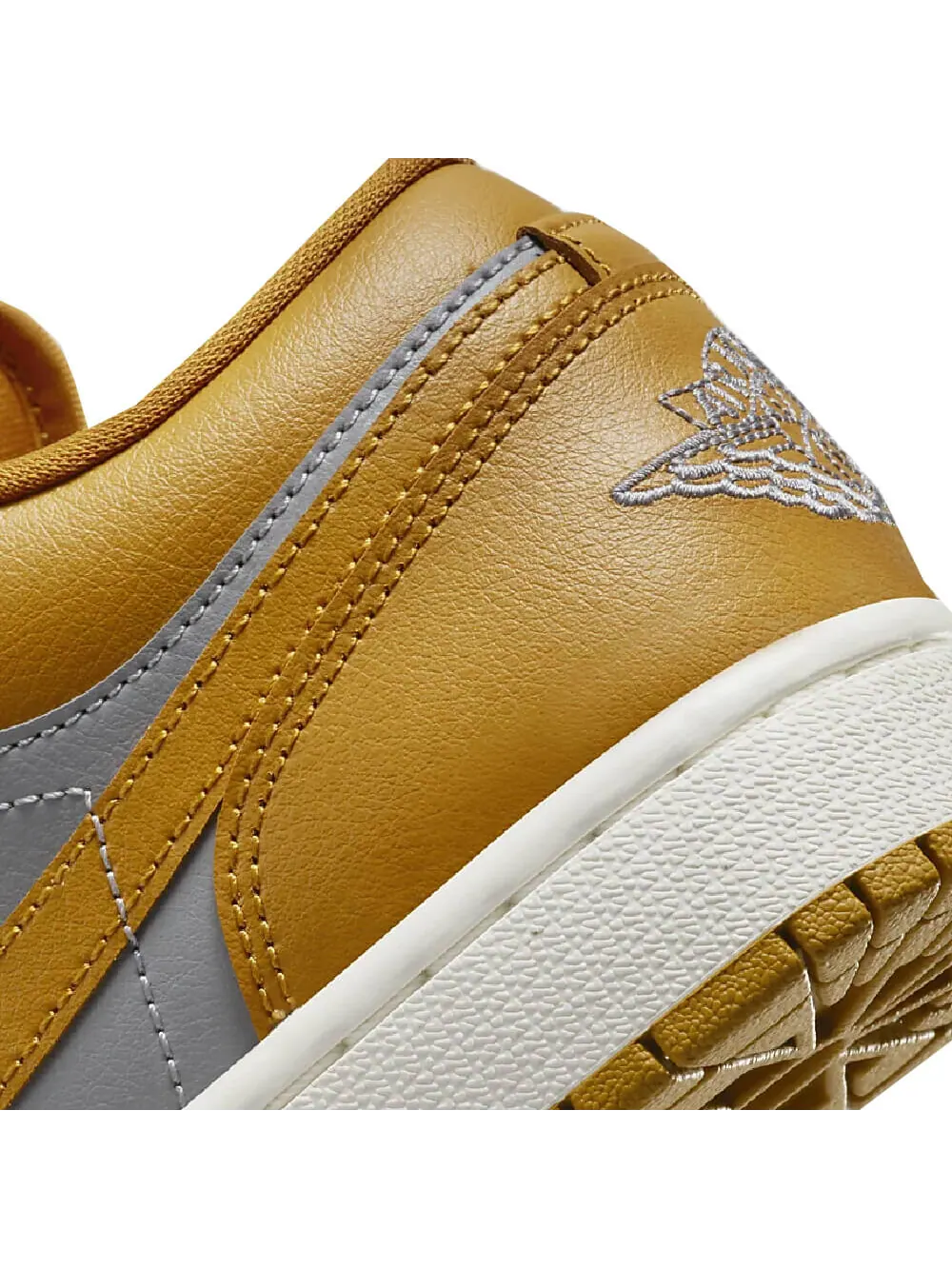 Кроссовки Nike Air Jordan 1 Low — изображение 7 из 8, желтый/серый