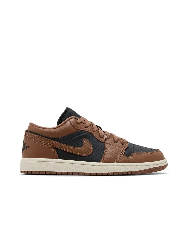 Кроссовки Air Jordan Wmns Air Jordan 1 Low 'Archaeo Brown' — изображение 2 из 9, коричневый/черный