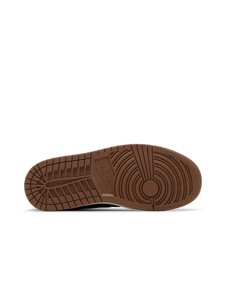 Кроссовки Air Jordan Wmns Air Jordan 1 Low 'Archaeo Brown' — изображение 5 из 9, коричневый/черный