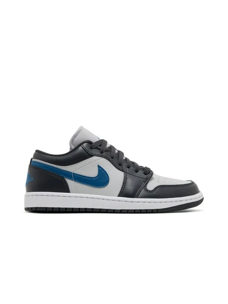Кроссовки Air Jordan Wmns Air Jordan 1 Low — изображение 1 из 4, черный