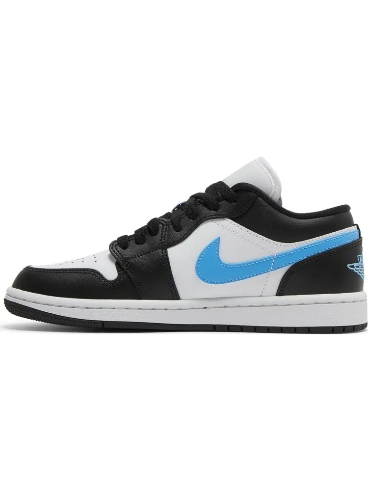 Кроссовки Wmns Air Jordan 1 Low Black University Blue — изображение 3 из 8, белый