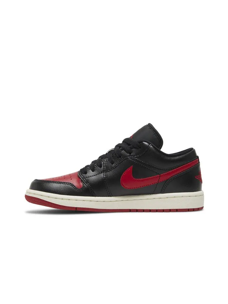 Кроссовки Air Jordan Wmns Air Jordan 1 Low 'Bred Sail' — изображение 4 из 9, черный/красный