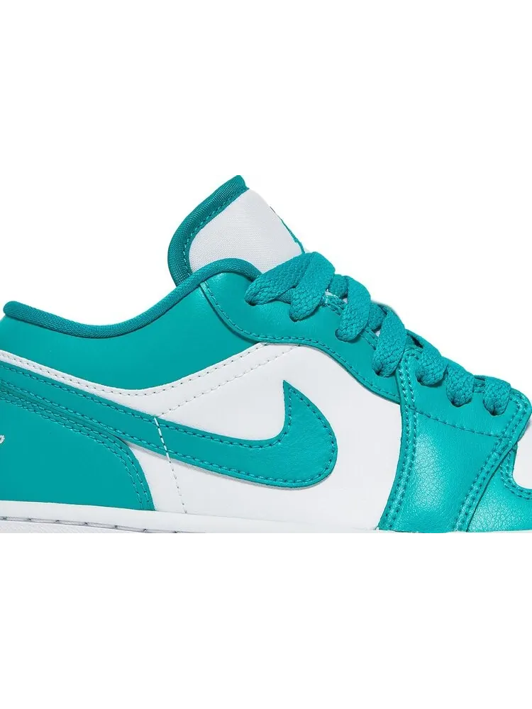 Кроссовки Wmns Air Jordan 1 Low New Emerald — изображение 2 из 8, зеленый
