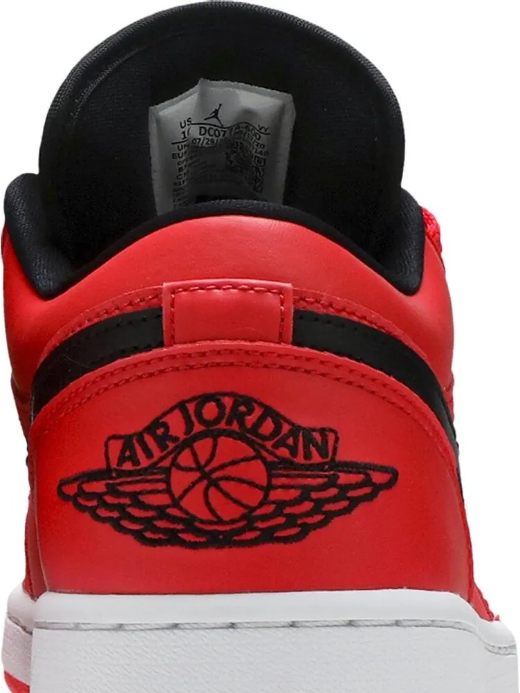 Кроссовки Wmns Air Jordan 1 Low Siren Red — изображение 7 из 8, красный
