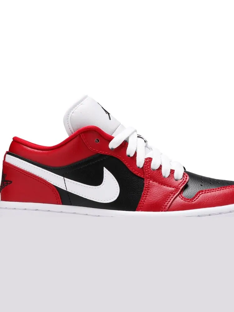 Кроссовки Wmns Air Jordan 1 Low Chicago Flip — изображение 2 из 8, красный