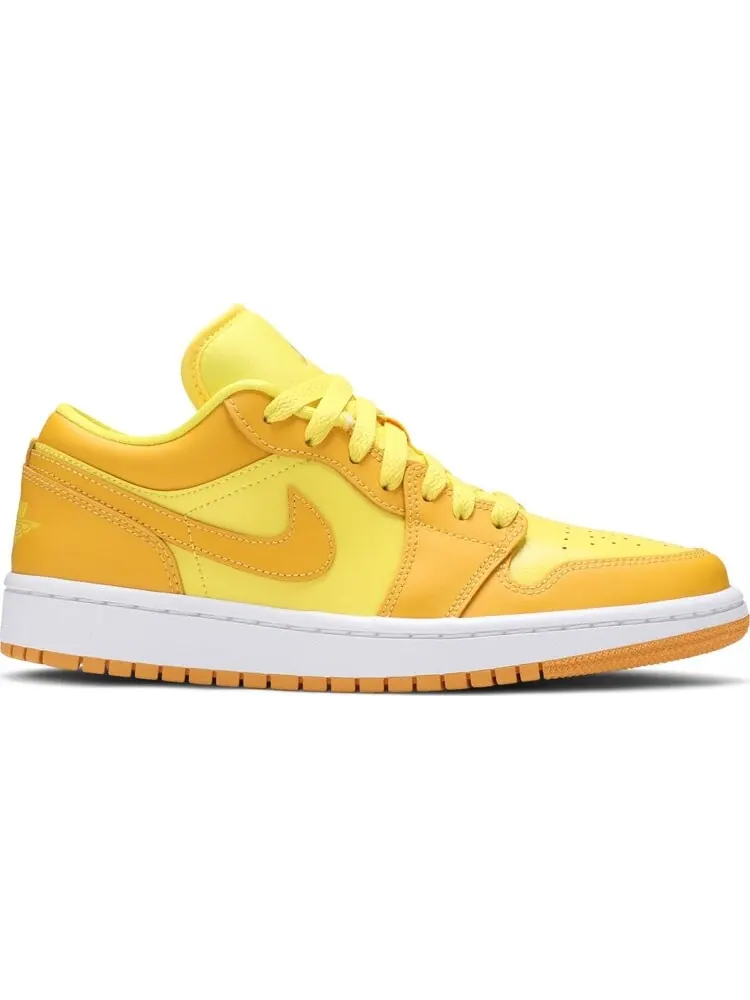 Кроссовки Wmns Air Jordan 1 Low Yellow Strike — изображение 1 из 8, желтый