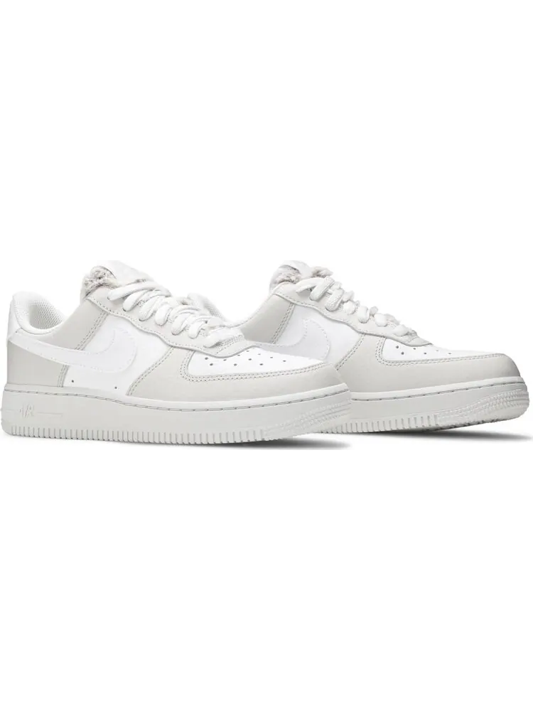 Кроссовки Nike Wmns Air Force 1 '07 Low 'Light Bone' — изображение 8 из 8, бежевый
