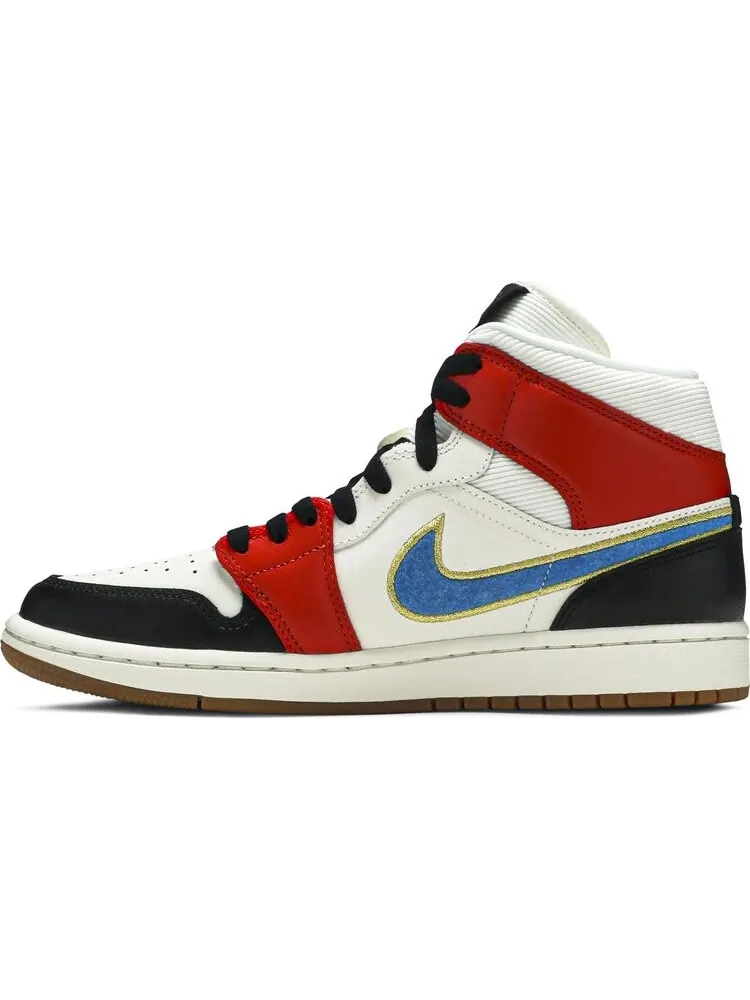 Кроссовки Wmns Air Jordan 1 Mid SE Let(Her)Man — изображение 3 из 8, белый