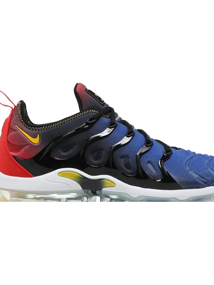 Кроссовки Nike Air VaporMax Plus 'Live Together, Play Together' — изображение 2 из 8, синий