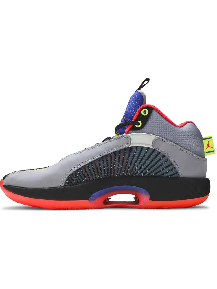 Кроссовки Air Jordan 35 Center Of Gravity — изображение 3 из 8, серый