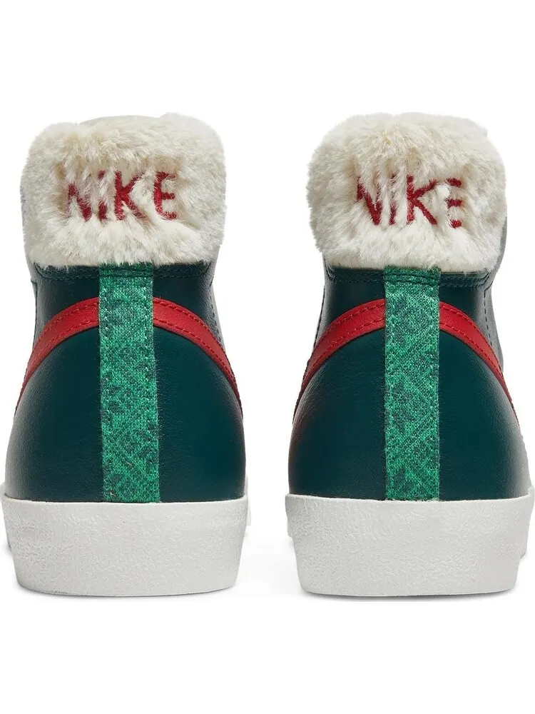 Кроссовки Nike Blazer Mid '77 Vintage 'Christmas Sweater' — изображение 6 из 8, зеленый