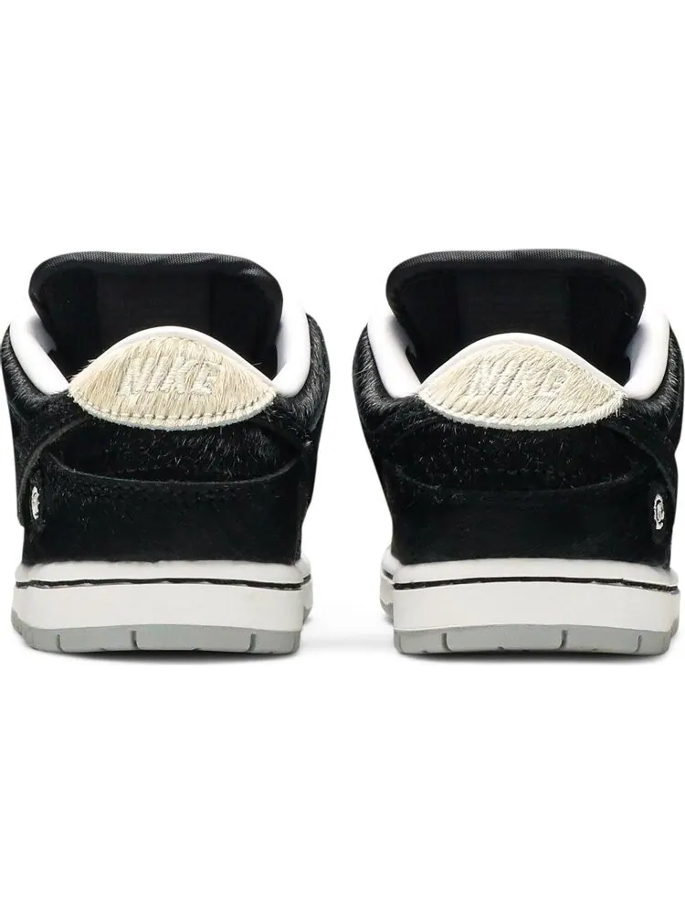 Кроссовки Nike Medicom Toy x Dunk Low SB TD 'BE@RBRICK' — изображение 6 из 8, черный