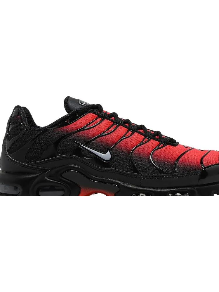 Кроссовки Nike Air Max Plus 'Deadpool' — изображение 2 из 8, черный