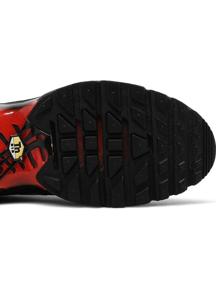 Кроссовки Nike Air Max Plus 'Deadpool' — изображение 5 из 8, черный