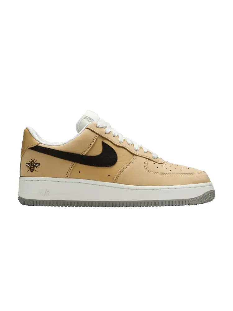 Кроссовки Nike Air Force 1 Low 'Manchester Bee' — изображение 1 из 9, желто-коричневый