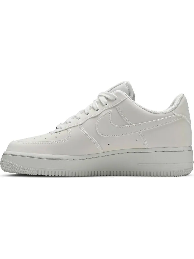 Кроссовки Nike Wmns Air Force 1 '07 'Reflective' — изображение 3 из 8, белый
