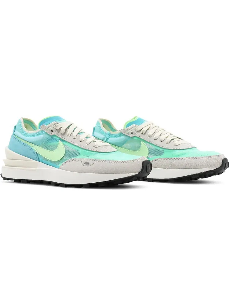 Кроссовки Nike Wmns Waffle One 'Bleached Aqua Lime Glow' — изображение 2 из 8, зеленый