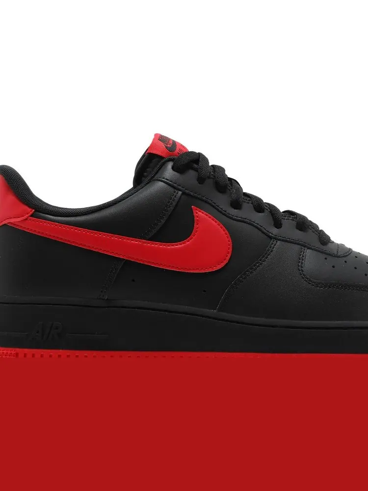 Кроссовки Nike Air Force 1 Low 'Bred' — изображение 2 из 8, черный