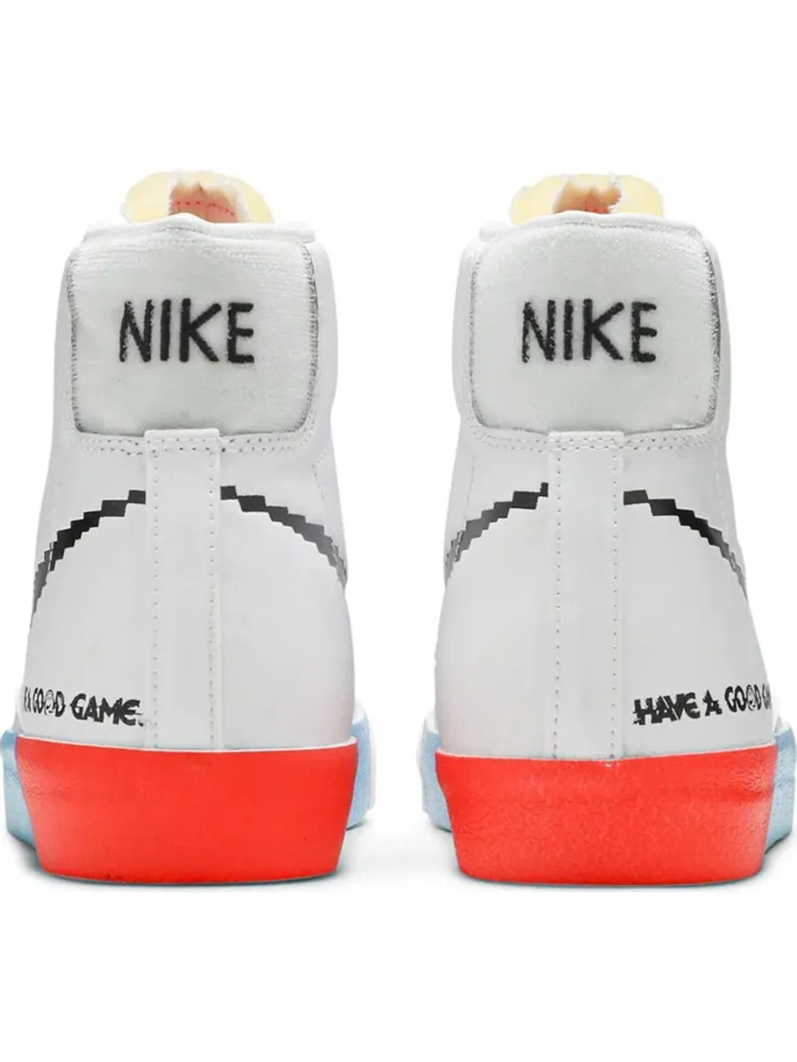 Кроссовки Nike Wmns Blazer Mid '77 — изображение 3 из 4, белый/мультиколор