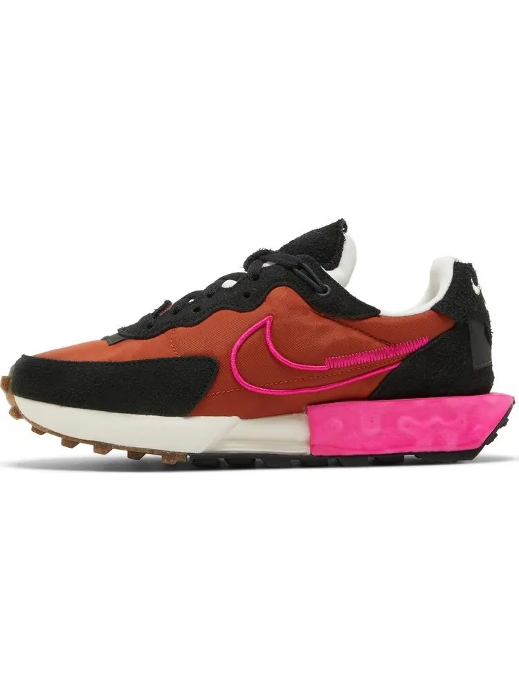 Кроссовки Nike Wmns Fontanka Waffle 'Burnt Sunrise' — изображение 3 из 8, оранжевый