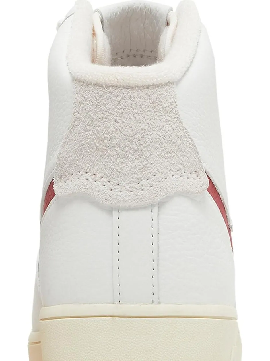 Кроссовки Nike Wmns Air Force 1 High Sculpt 'White Gym Red' — изображение 7 из 8, белый