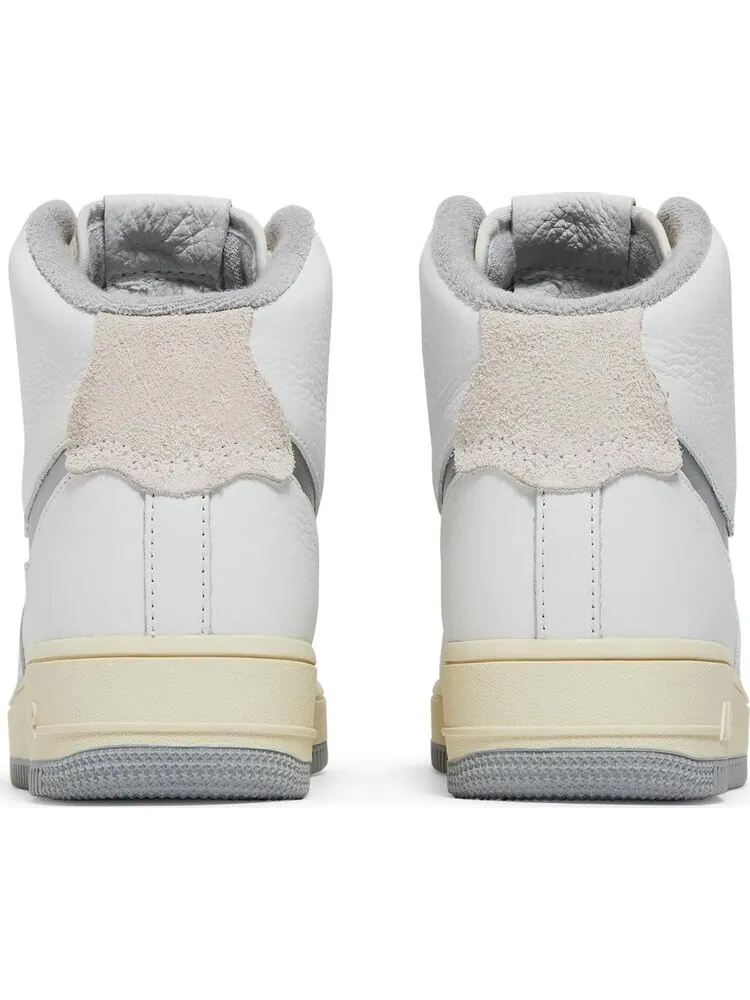 Кроссовки Nike Wmns Air Force 1 High Sculpt 'White Light Smoke Grey' — изображение 6 из 8, белый