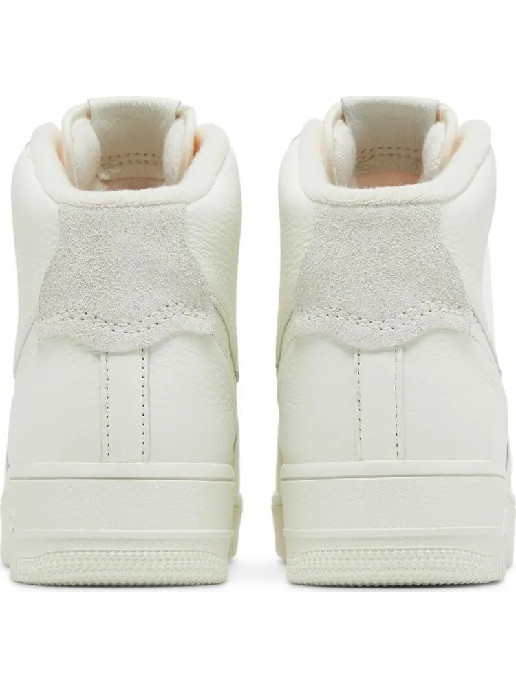 Кроссовки Nike Wmns Air Force 1 High Sculpt 'Sail' — изображение 6 из 8, белый