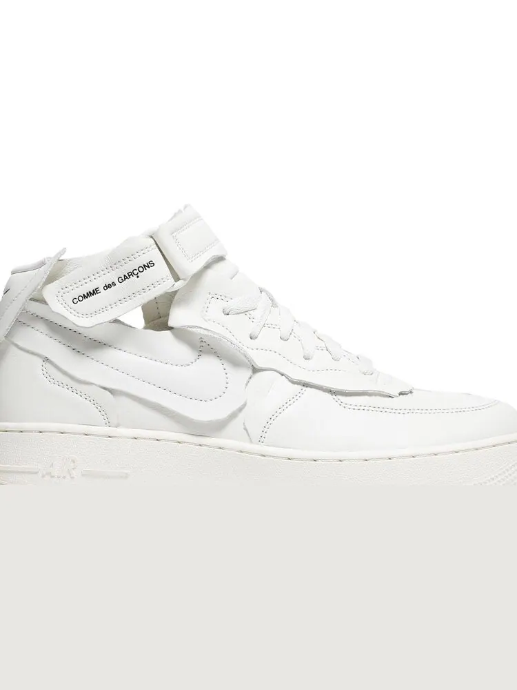 Кроссовки Nike Comme des Garçons x Air Force 1 Mid 'Triple White' — изображение 2 из 8, белый