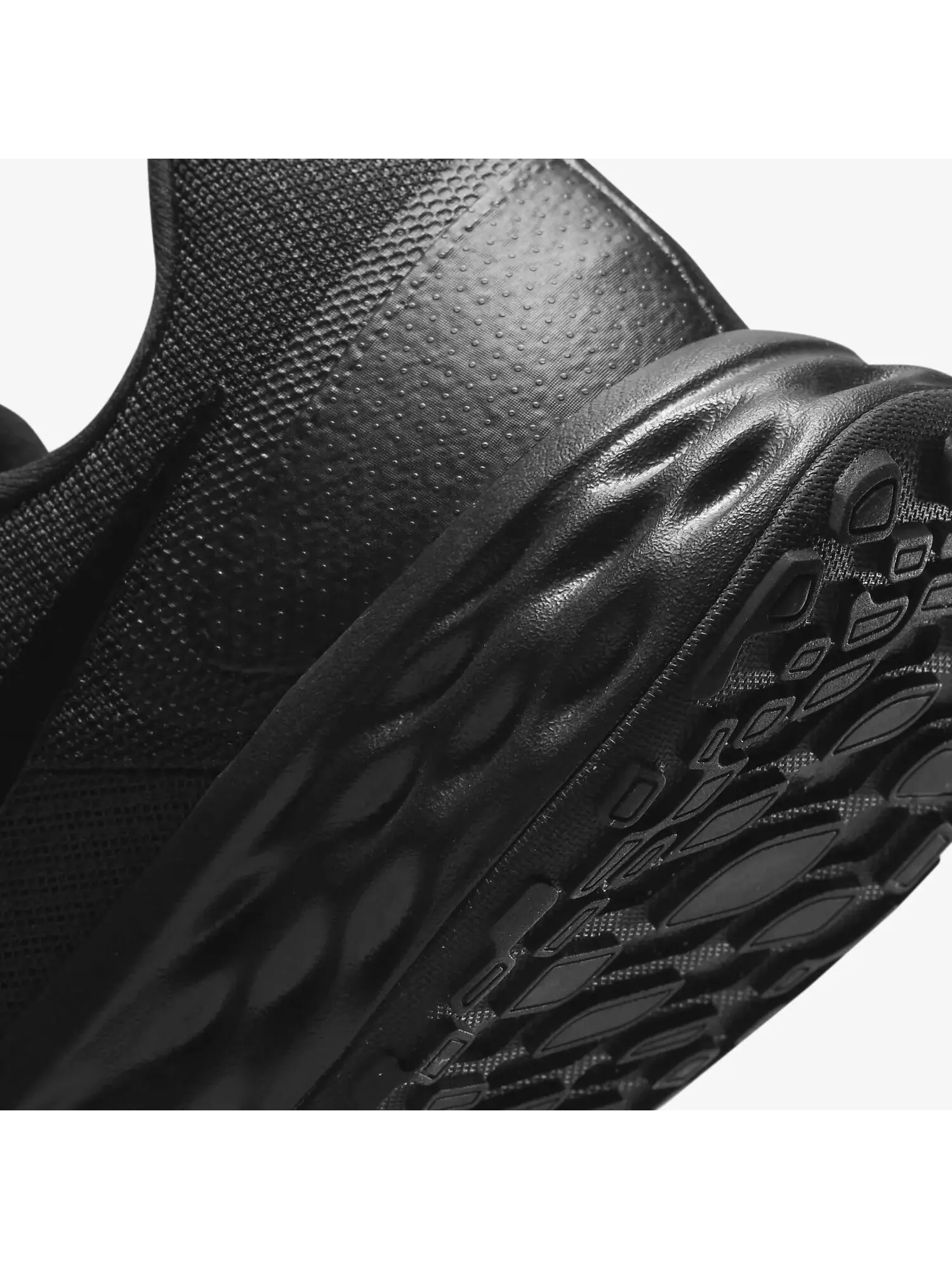 Мужские кроссовки Nike Revolution 6 Next Nature — изображение 7 из 7, черный