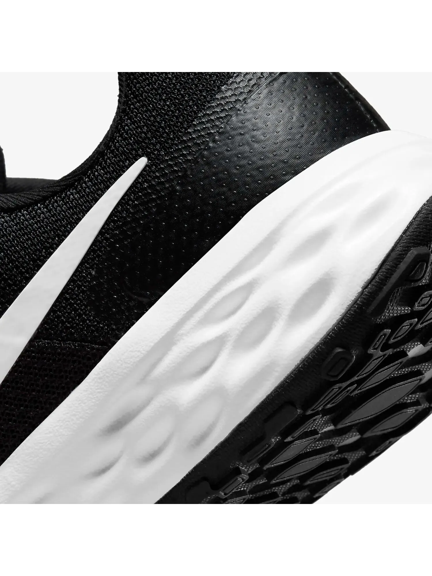 Кроссовки Nike Revolution 6 Next Nature — изображение 7 из 7, черный/белый