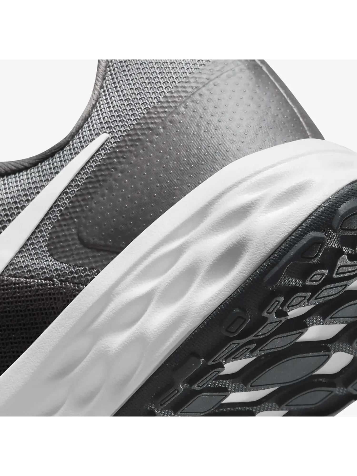 Кроссовки Nike Revolution 6 Next Nature — изображение 7 из 7, темно-серый/белый
