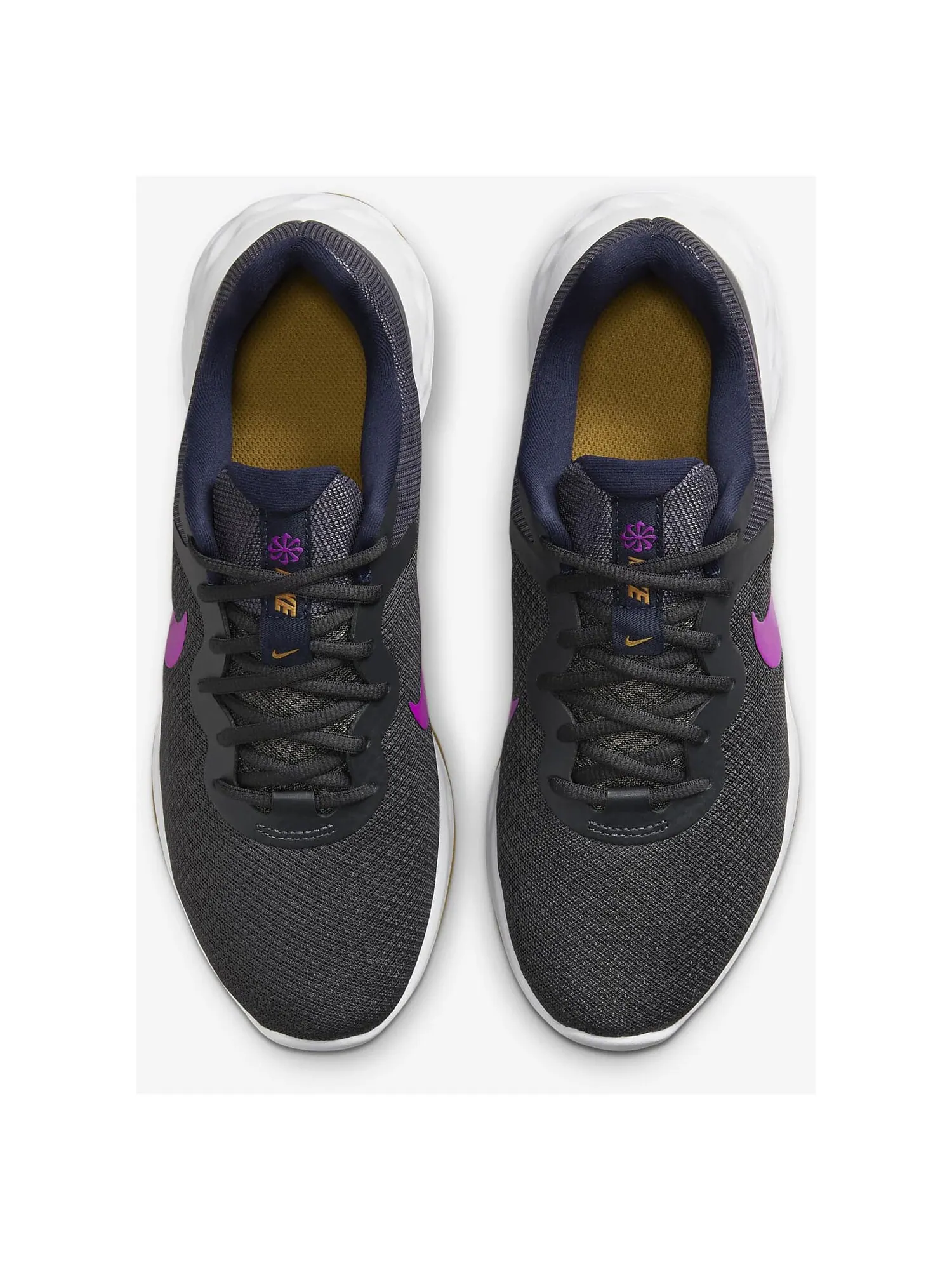 Кроссовки Nike Revolution 6 Next Nature — изображение 3 из 7