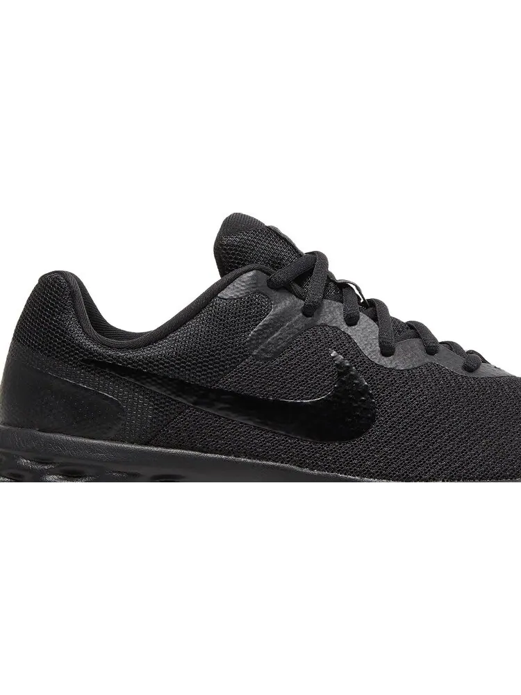 Кроссовки Nike Wmns Revolution 6 Next Nature 'Triple Black' — изображение 2 из 8, черный