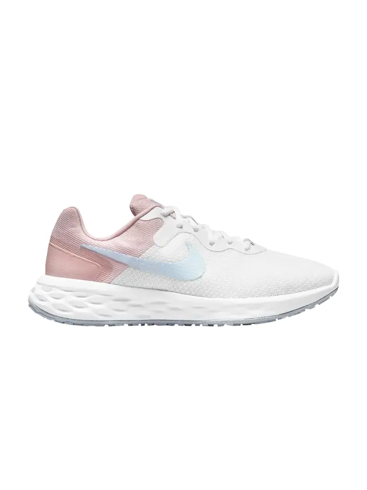 Кроссовки Nike Wmns Revolution 6 Next Nature — изображение 1 из 1, белый