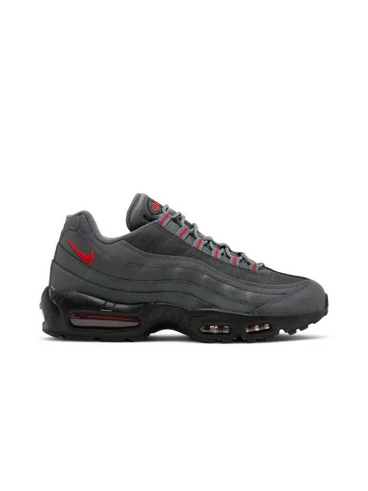 Кроссовки Nike Air Max 95 'Iron Grey' — изображение 2 из 9, серый/красный/черный