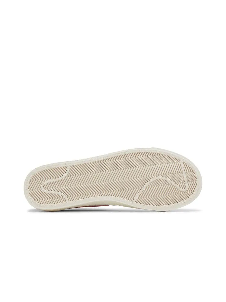 Кроссовки Nike Wmns Blazer Low '77 'White Team Red' — изображение 5 из 9, белый/белый//красный