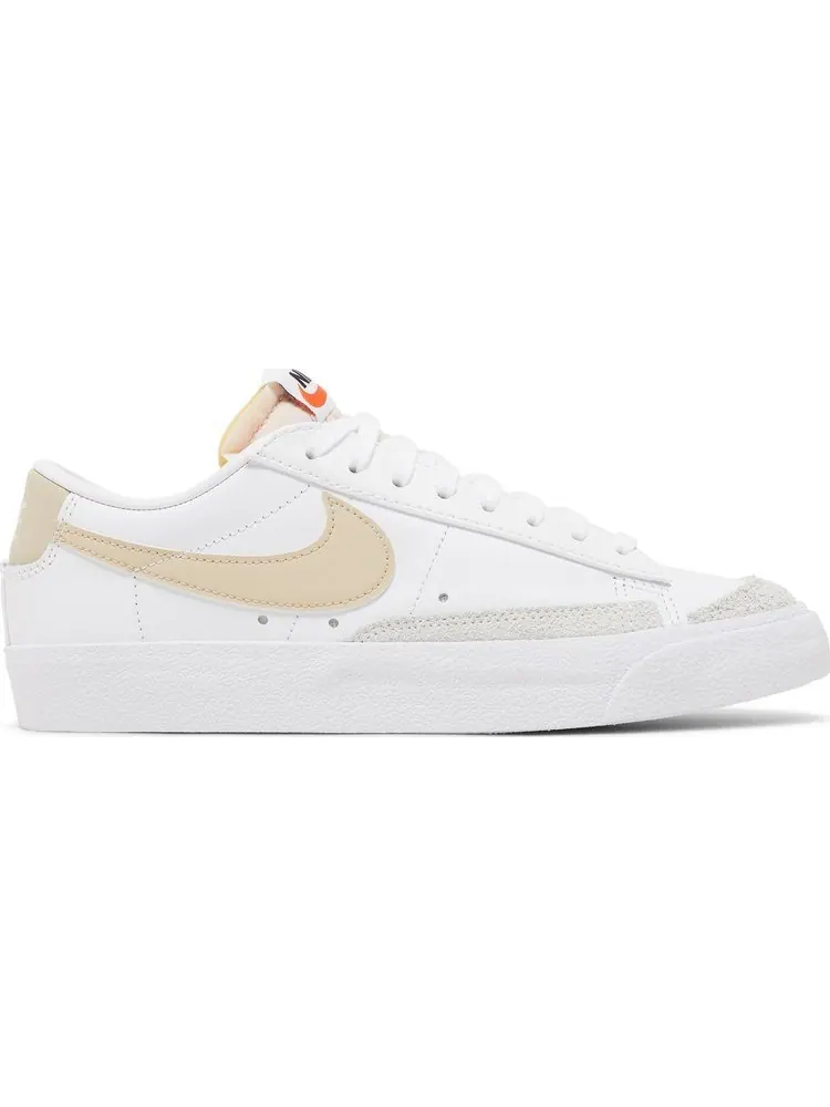 Кроссовки Nike Wmns Blazer Low '77 'White Pale Coral' — изображение 1 из 8, белый