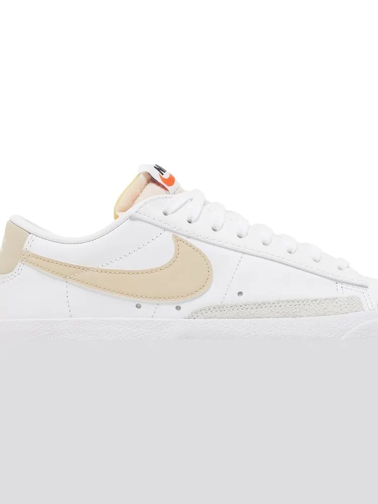 Кроссовки Nike Wmns Blazer Low '77 'White Pale Coral' — изображение 2 из 8, белый