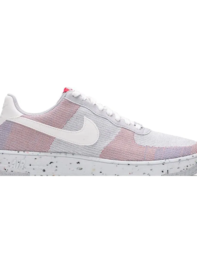 Кроссовки Nike Air Force 1 Crater Flyknit 'Wolf Grey' — изображение 2 из 8, серый