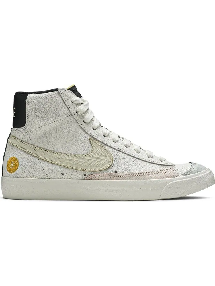Кроссовки Nike Blazer Mid '77 'Día de Muertos' — изображение 1 из 8, белый