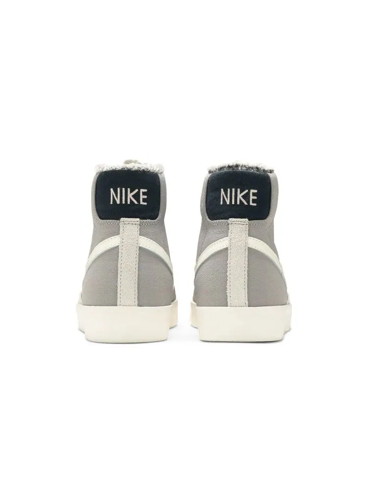 Кроссовки Nike Blazer Mid 'Hike Nike' — изображение 7 из 9, серый